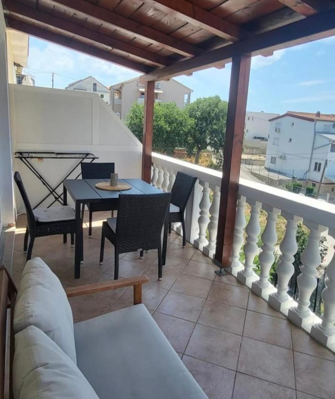 Apartment Magdalena Sveti Filip i Jakov Exterior foto